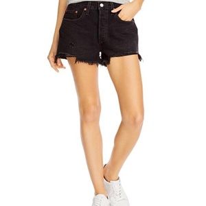 Levi’s 501 cutoff black shorts